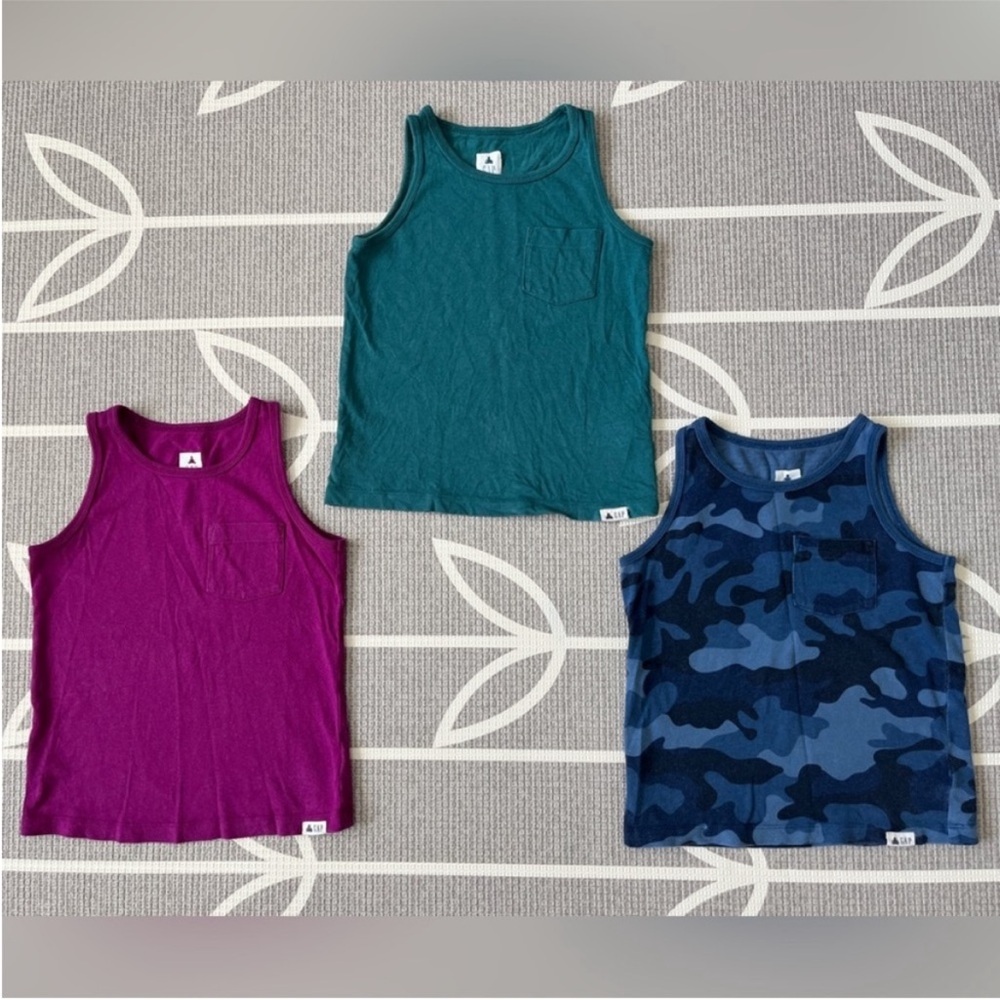 Gap, tank tops, 4 years